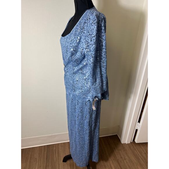 R&M Richards Dusty Blue Lace/sequin form gown and Jacket. NEW Sz 6 - Picture 3 of 7